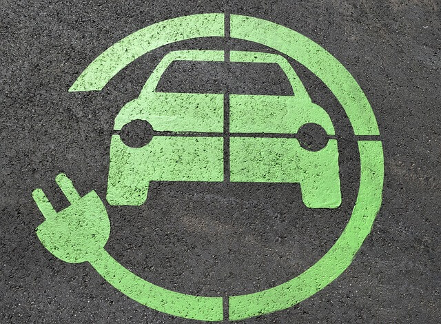 Brussel verplicht oplaadpunten voor elektrische voertuigen